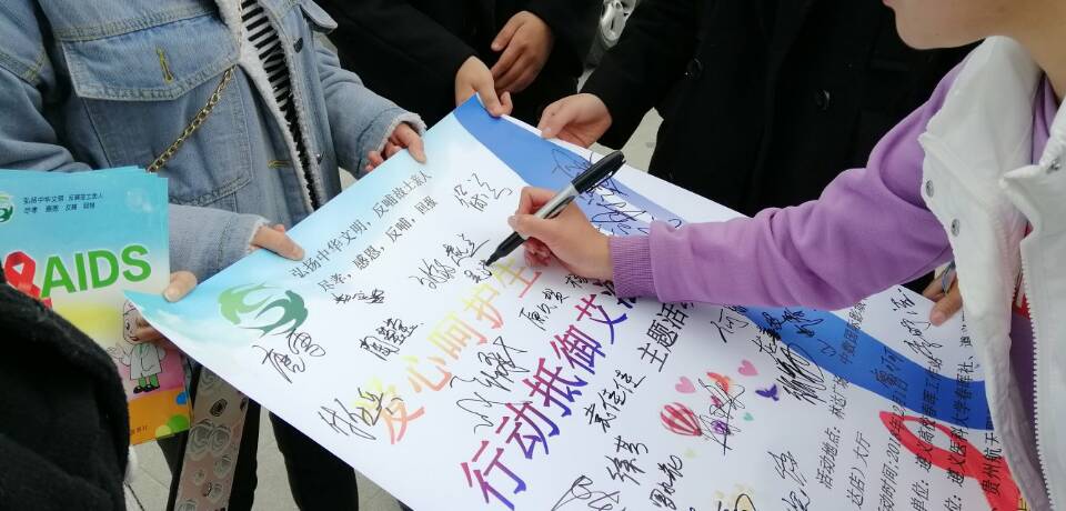 qq图片20181202234213.jpg qq图片20181202234213.jpg