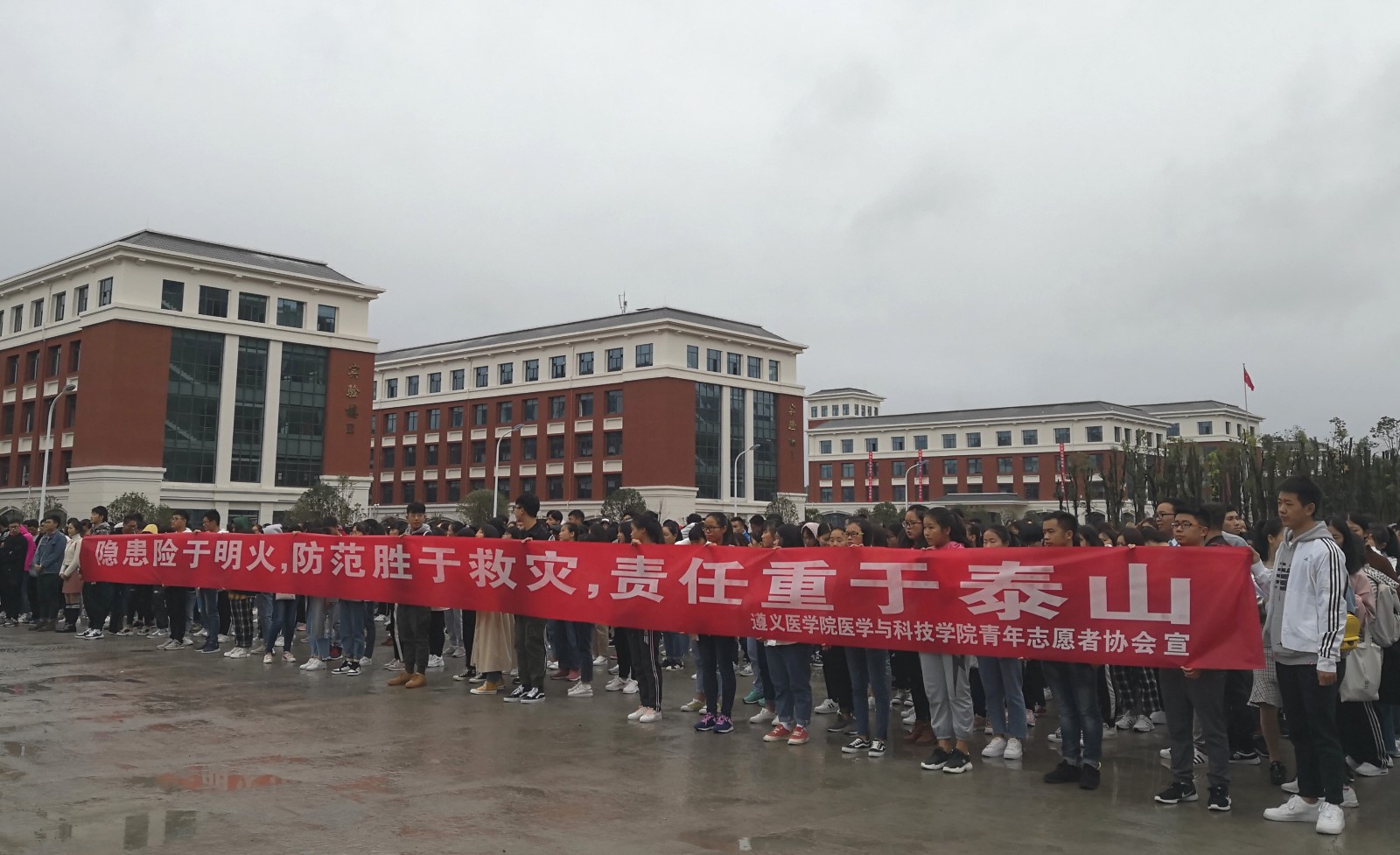 图片7.jpg 图片7.jpg