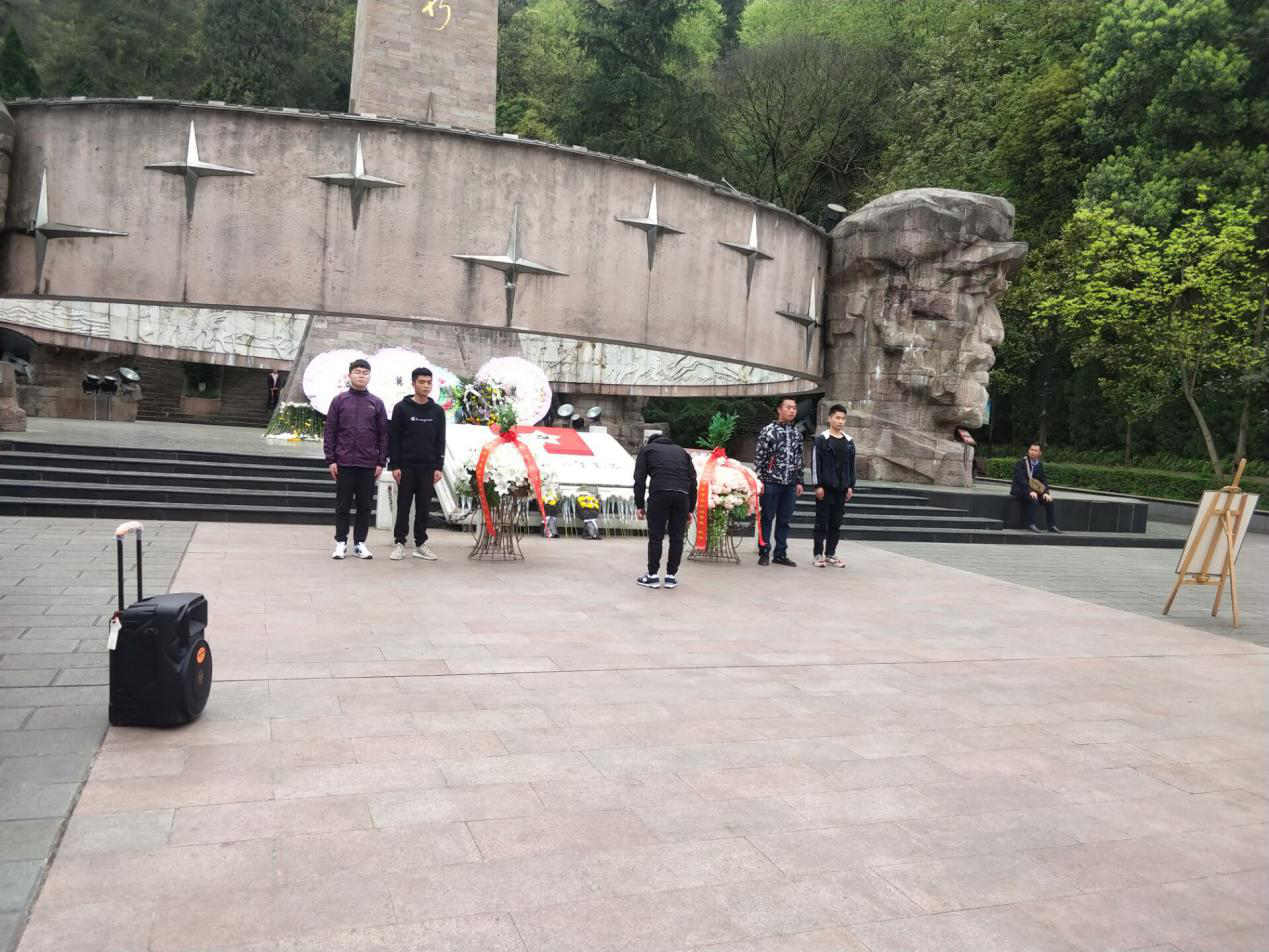 图片2.png 图片2.png